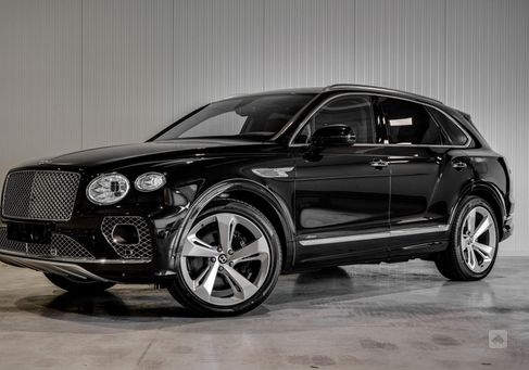 Bentley Bentayga, 2023