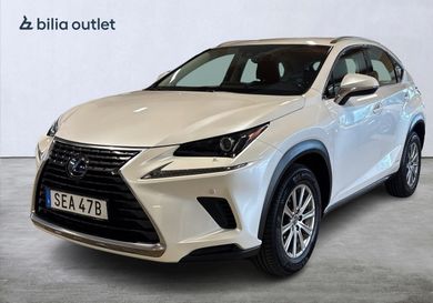 Lexus NX, 2020