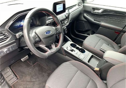 Ford Kuga, 2022
