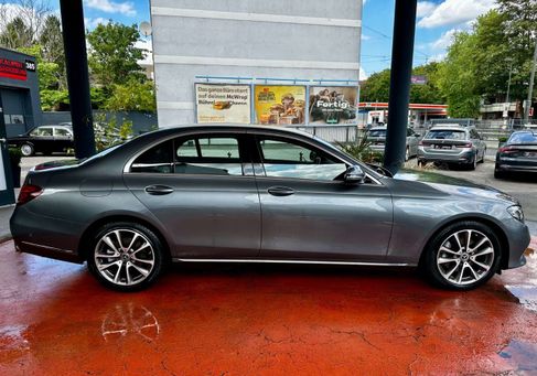 Mercedes-Benz E 200, 2019 2