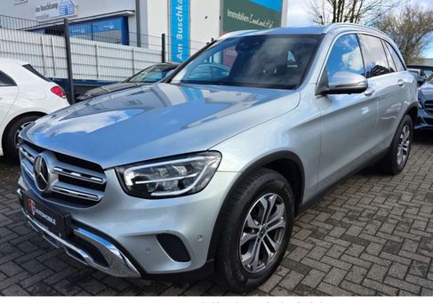 Mercedes-Benz GLC 220, 2021 3