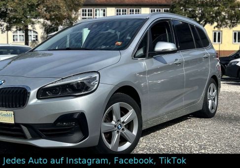 BMW 218, 2020