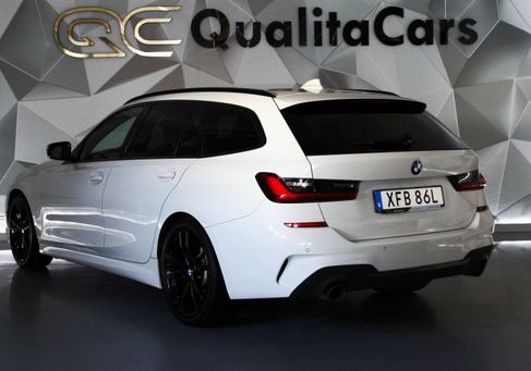BMW 330, 2021