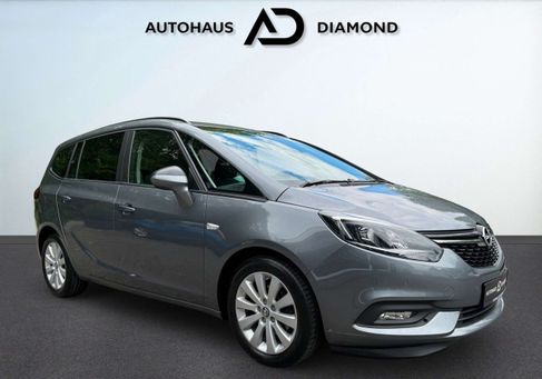 Opel Zafira, 2017