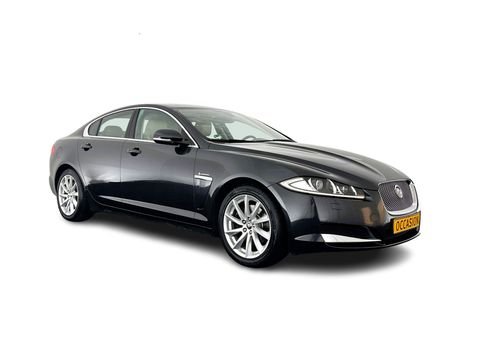 Jaguar XF, 2013