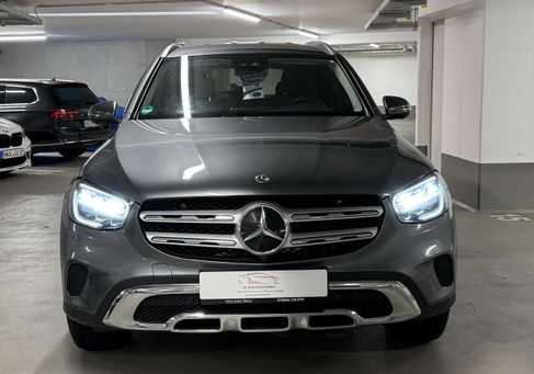 Mercedes-Benz GLC 300, 2021