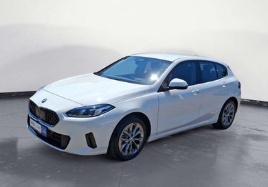 BMW 120, 2025