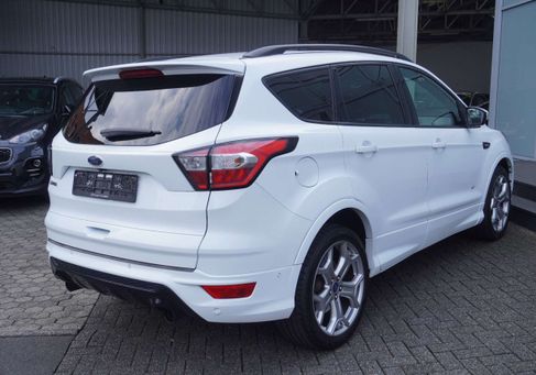 Ford Kuga, 2019