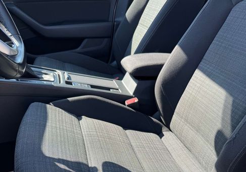 Volkswagen Passat Variant, 2022 3