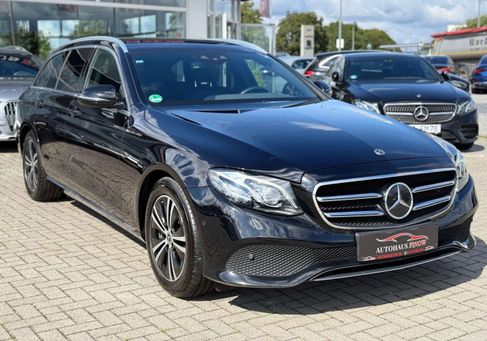 Mercedes-Benz E 300, 2019 3