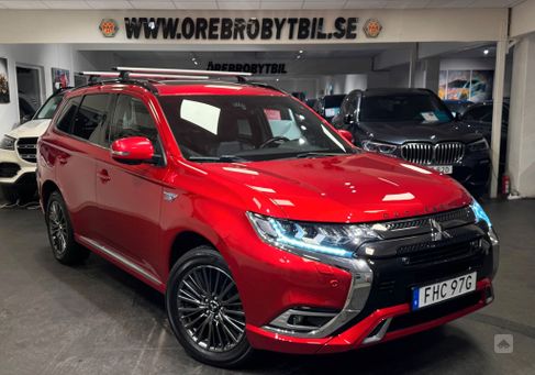 Mitsubishi Outlander, 2020