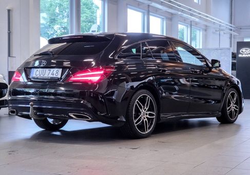Mercedes-Benz CLA 180 Shooting Brake, 2019 3