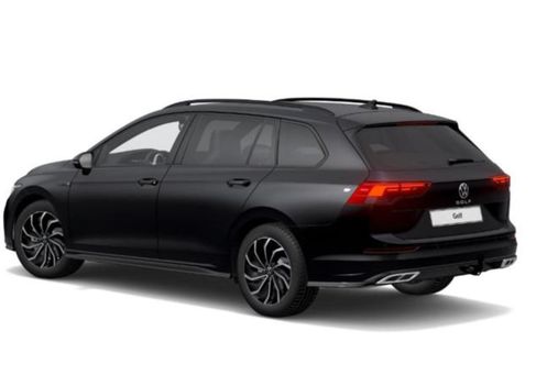 Volkswagen Golf, 2023 3