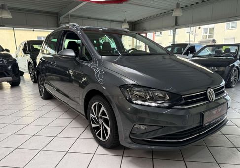Volkswagen Golf, 2018 3