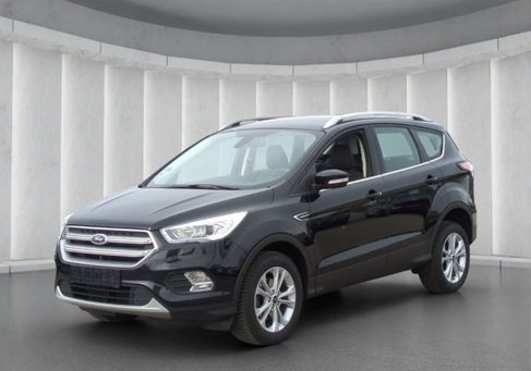 Ford Kuga, 2019