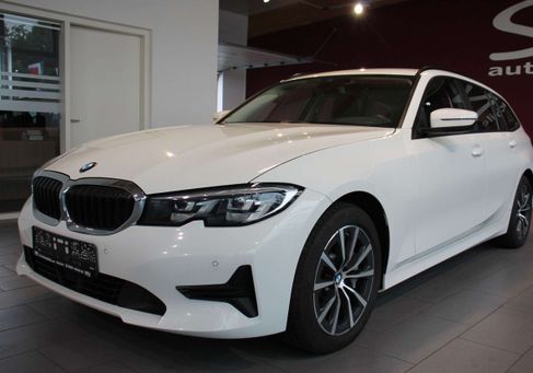 BMW 330, 2020
