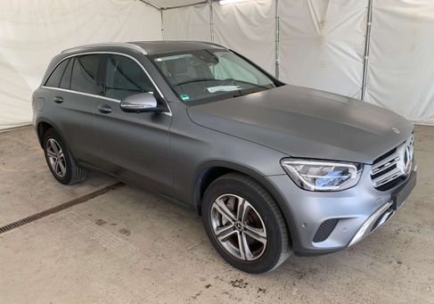 Mercedes-Benz GLC 300, 2022