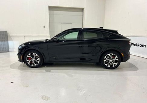 Ford Mustang, 2023