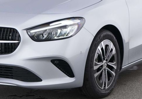 Mercedes-Benz B 180, 2025 3