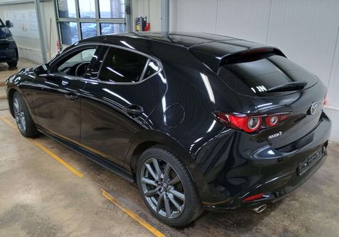 Mazda 3, 2025
