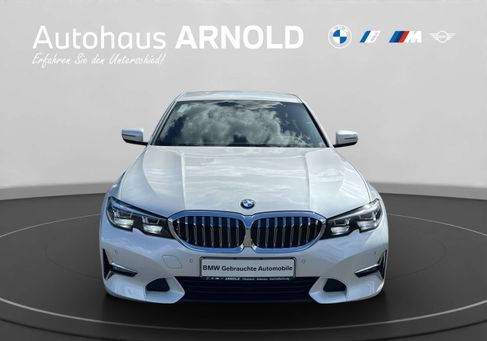 BMW 320, 2022