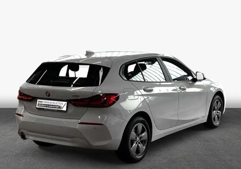 BMW 118, 2023