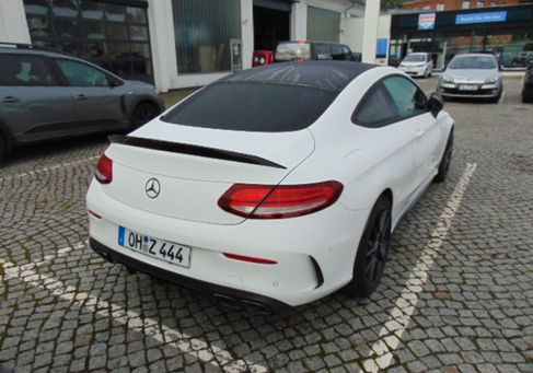 Mercedes-Benz C 300, 2019 3