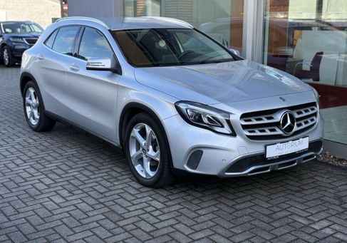 Mercedes-Benz GLA 180, 2019