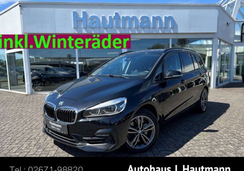 BMW 218, 2021