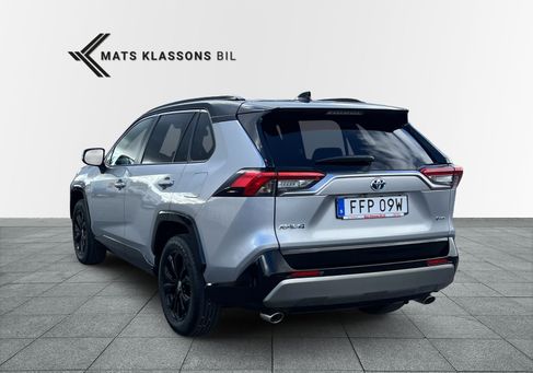 Toyota RAV 4, 2025 2