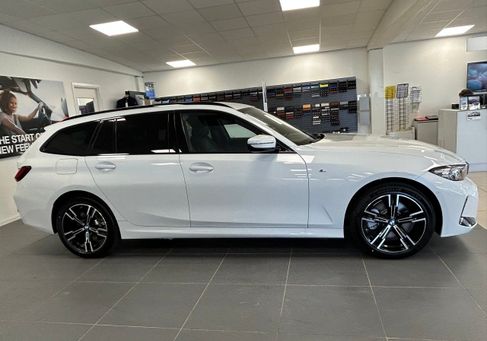 BMW 330, 2026