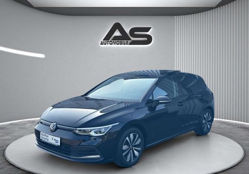 Volkswagen Golf, 2023