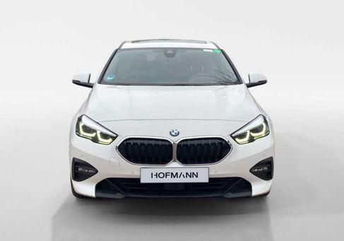 BMW 218, 2024