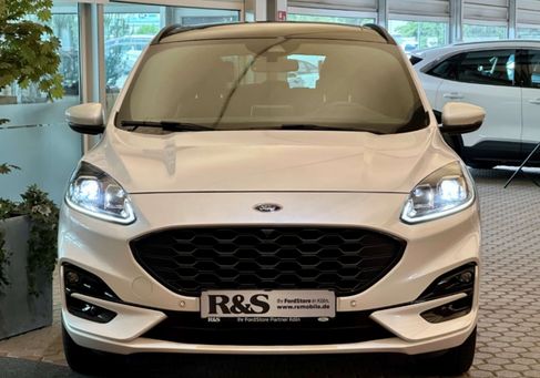 Ford Kuga, 2022