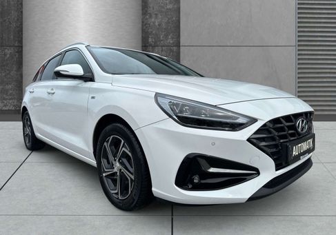 Hyundai i30, 2021