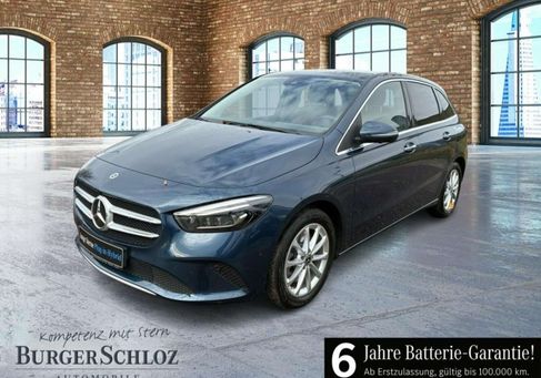Mercedes-Benz B 250, 2022