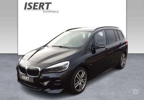 BMW 218, 2022