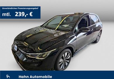 Volkswagen Golf, 2023