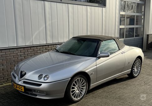 Alfa Romeo Spider, 2002