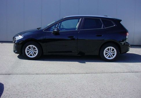 BMW 225, 2023