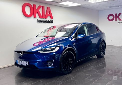 Tesla Model X, 2016