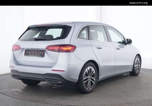 Mercedes-Benz B 200, 2025
