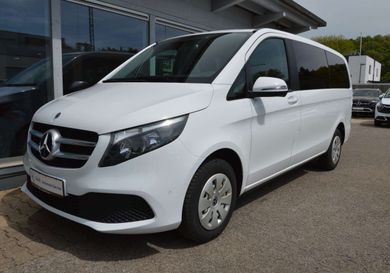Mercedes-Benz V 220, 2022