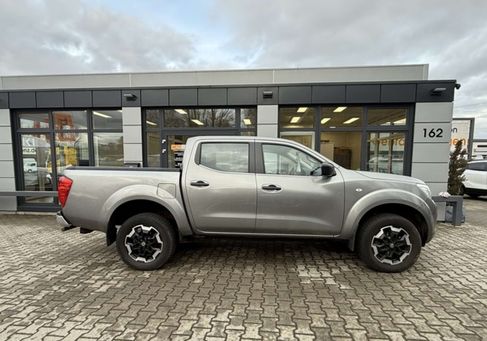 Nissan Navara, 2022