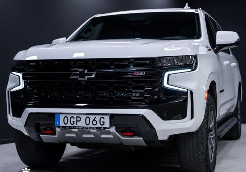 Chevrolet Suburban, 2023