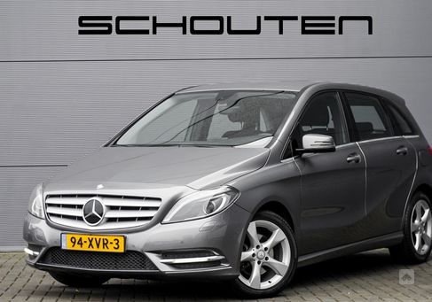 Mercedes-Benz B 200, 2012