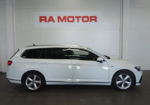 Volkswagen Passat Variant, 2021 3