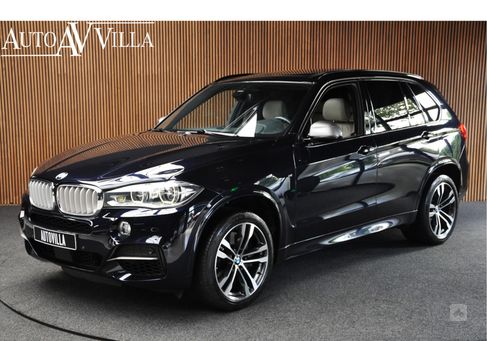 BMW X5 M50, 2015