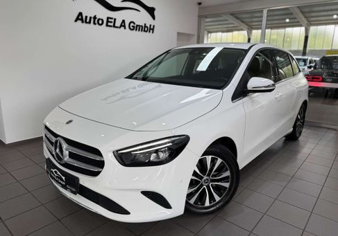 Mercedes-Benz B 200, 2022