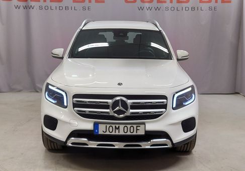 Mercedes-Benz GLB 200, 2023